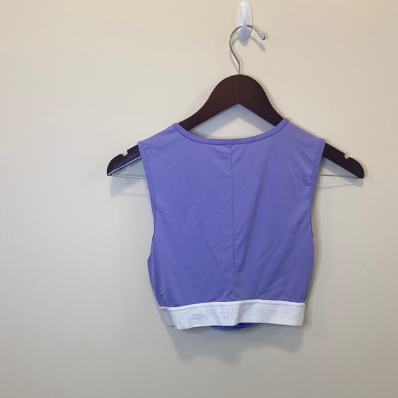 Fabletics Workout Set - Picture 5 of 6